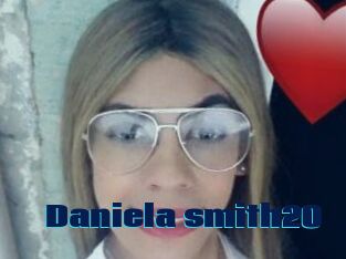 Daniela_smith20