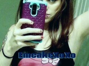 EmcakeXoXo