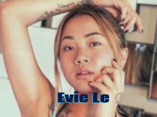 Evie_Le