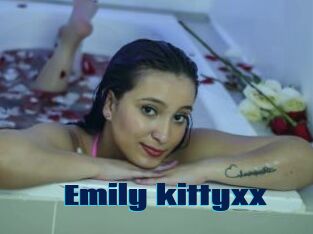 Emily_kittyxx