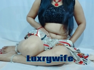 Luxrywife