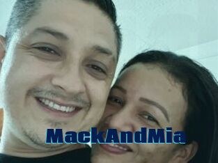 MackAndMia