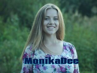 MonikaDee