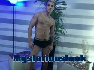 Mysteriouslook