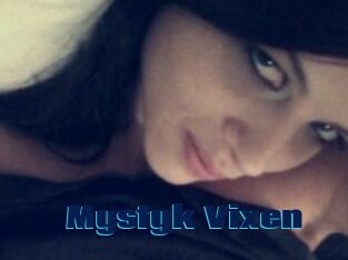 Mystyk_Vixen