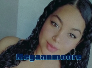 Megaanmoore