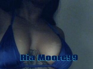 Ria_Moore99