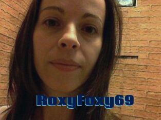 RoxyFoxy_69