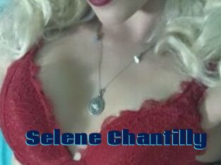 Selene_Chantilly
