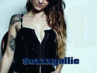 Sexxxyallie
