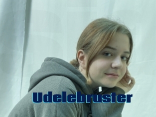 Udelebruster