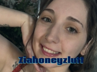 Ziahoneyzlutt